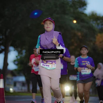 Runner Photo 8325574