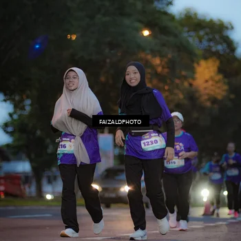 Runner Photo 8325587