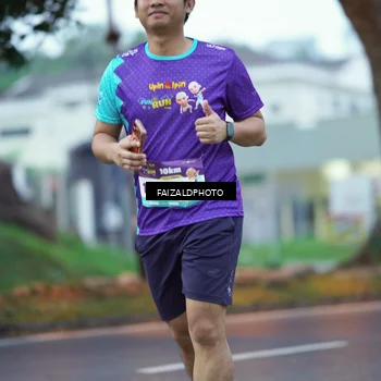 Runner Photo 8325593