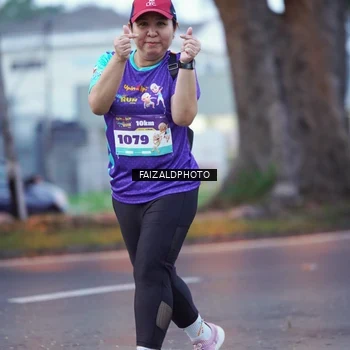 Runner Photo 8325630