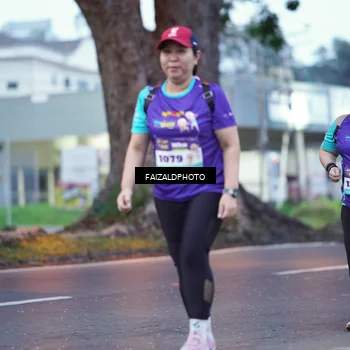 Runner Photo 8325644