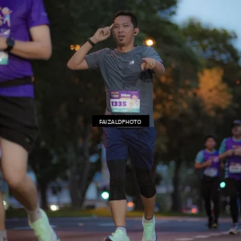 Runner Photo 8325667