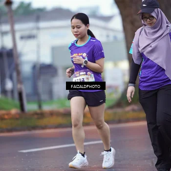 Runner Photo 8325673