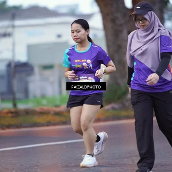 Runner Photo 8325679