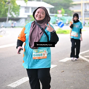 Runner Photo 8325681