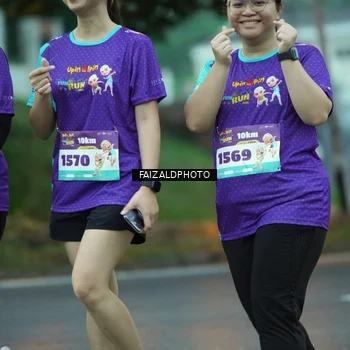 Runner Photo 8325733