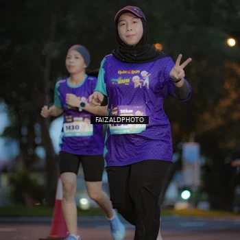 Runner Photo 8325744