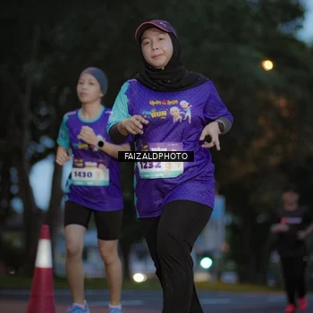 Runner Photo 8325751