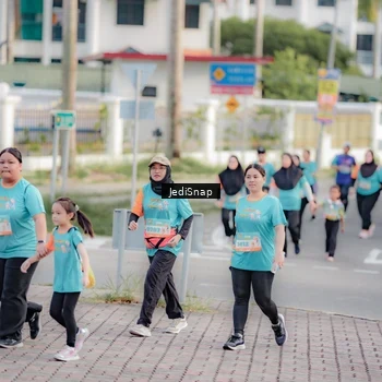 Runner Photo 8325761