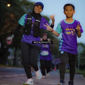 Runner Photo 8325763