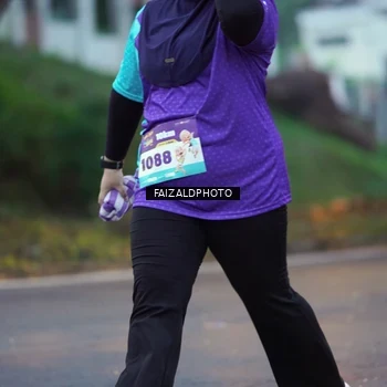 Runner Photo 8325766