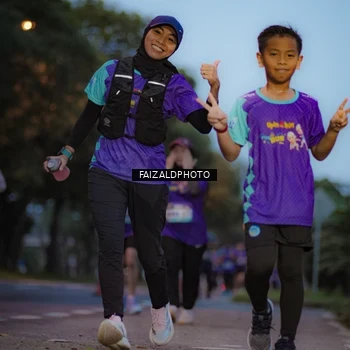 Runner Photo 8325768