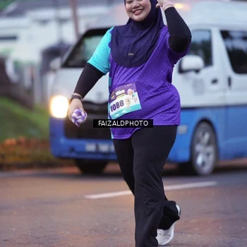 Runner Photo 8325769