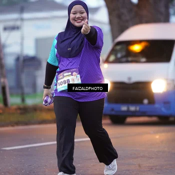 Runner Photo 8325777