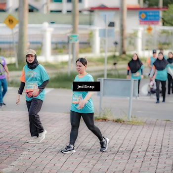 Runner Photo 8325784