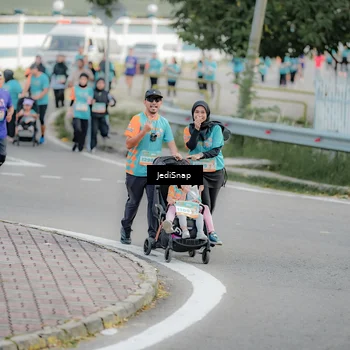 Runner Photo 8325789