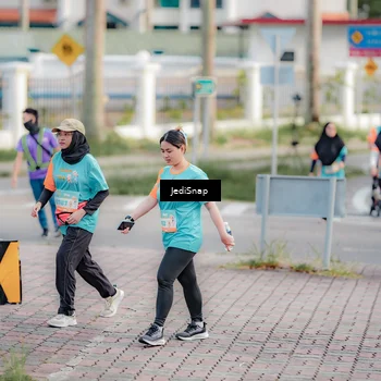 Runner Photo 8325791