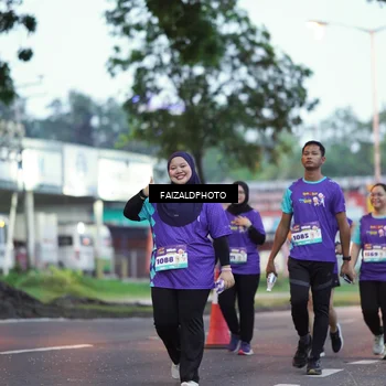 Runner Photo 8325805
