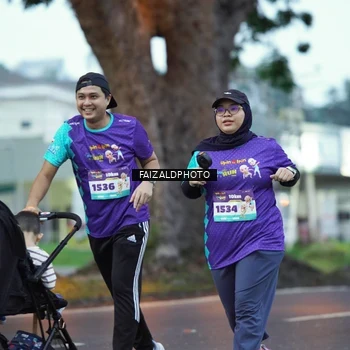 Runner Photo 8325813