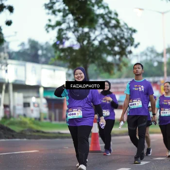 Runner Photo 8325816