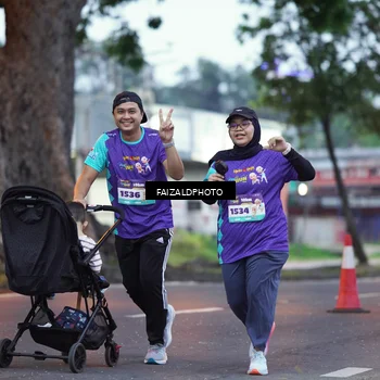 Runner Photo 8325821