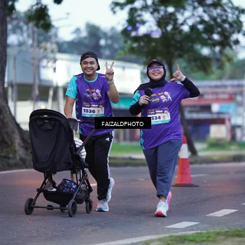 Runner Photo 8325831