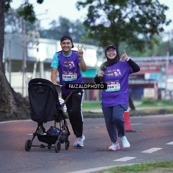 Runner Photo 8325836