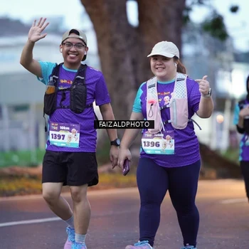 Runner Photo 8325869
