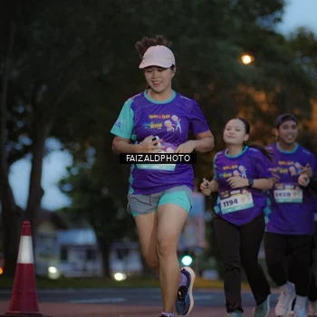Runner Photo 8325870