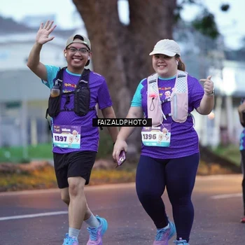 Runner Photo 8325881