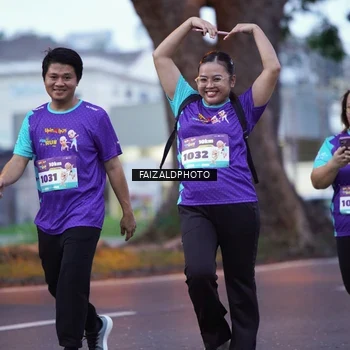 Runner Photo 8325895