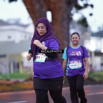 Runner Photo 8325899