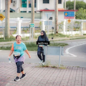 Runner Photo 8325922