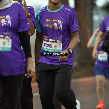 Runner Photo 8325926