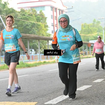 Runner Photo 8325944