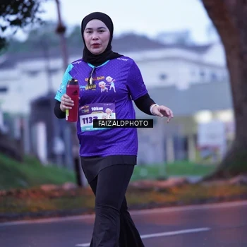 Runner Photo 8325957