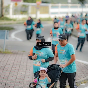 Runner Photo 8325965