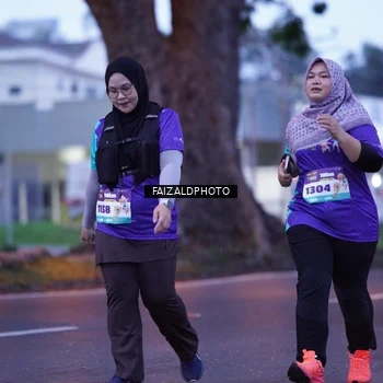 Runner Photo 8325969