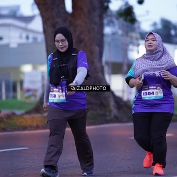 Runner Photo 8325970