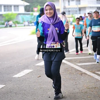 Runner Photo 8325983