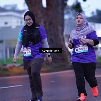 Runner Photo 8325997