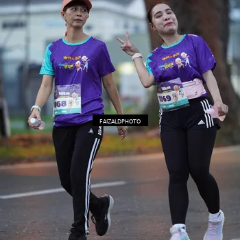 Runner Photo 8326008