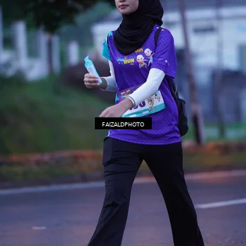 Runner Photo 8326018