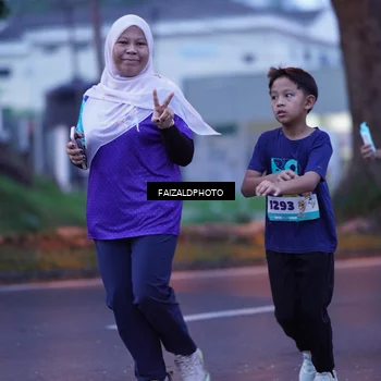 Runner Photo 8326025