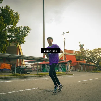 Runner Photo 8326028