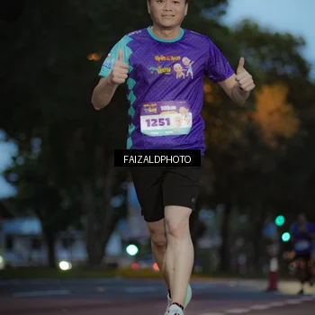 Runner Photo 8326054