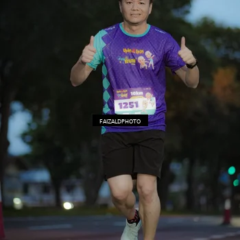 Runner Photo 8326059