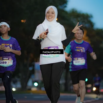Runner Photo 8326076