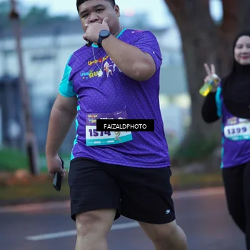 Runner Photo 8326077