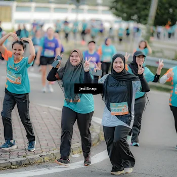 Runner Photo 8326078